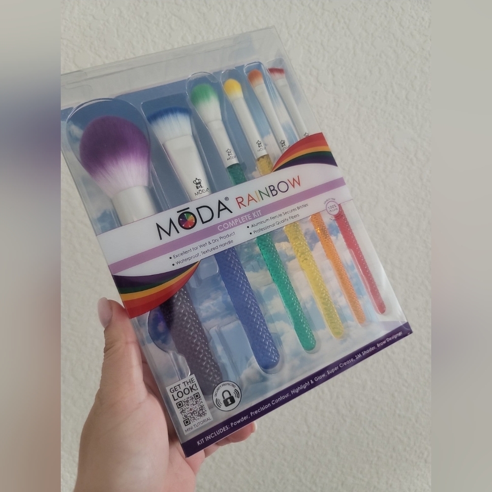 MODA Rainbow brush set